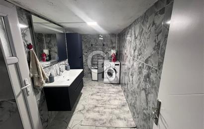 KONAK LEVENT'TE SATILIK 2 KATLI MÜSTAKİL EV