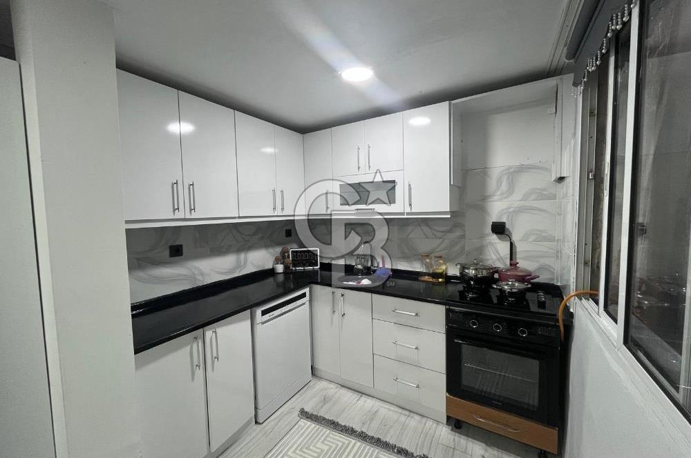 KONAK LEVENT'TE SATILIK 2 KATLI MÜSTAKİL EV