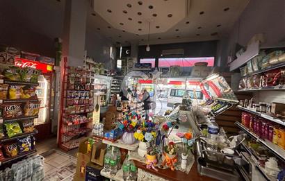 NUHKUYUSU CADDESİNDE 3 KATLI DEVREN KİRALIK TİCARİ FIRSAT!
