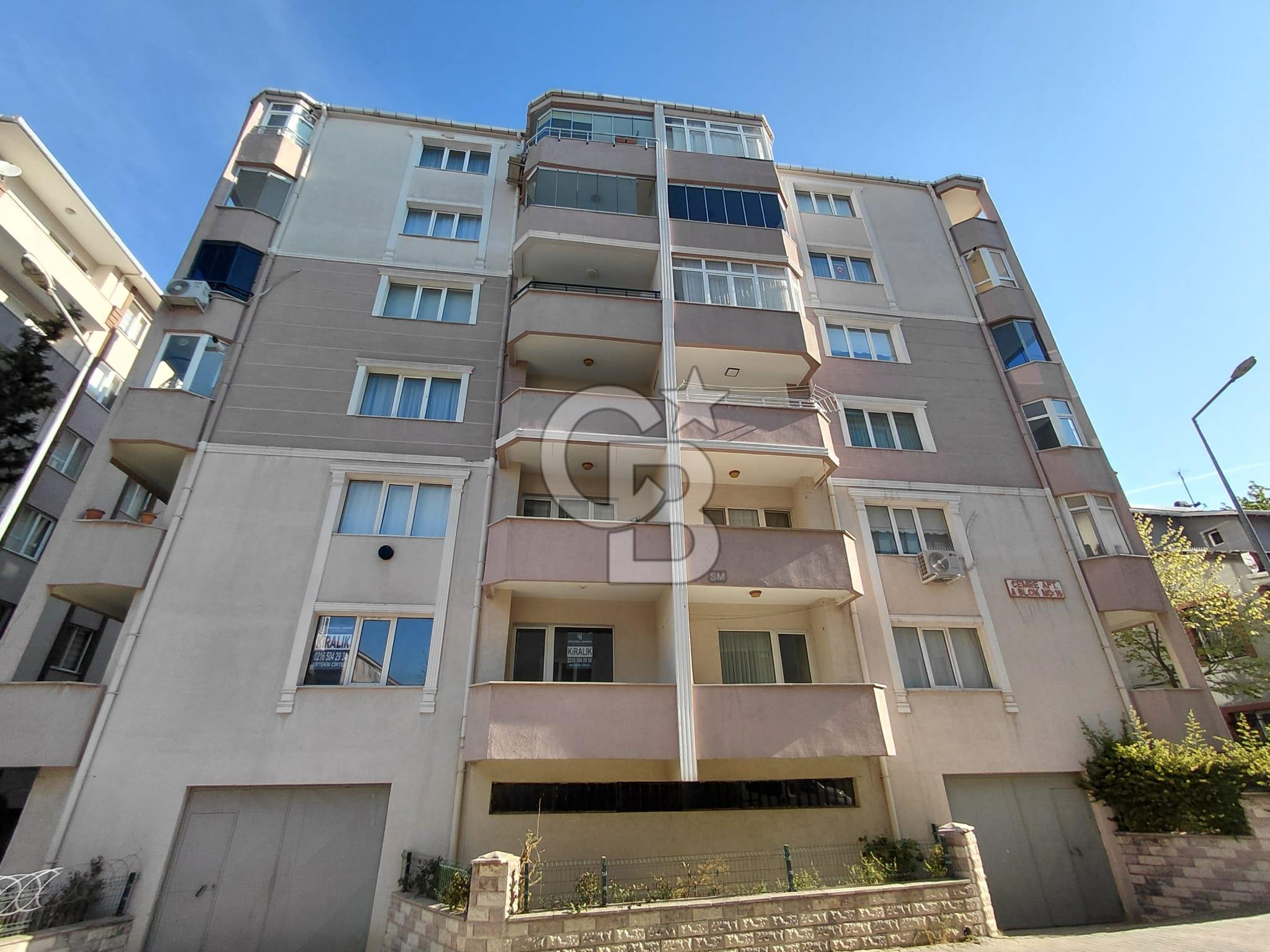 Çorlu Muhittin' de 150 m2 Kapalı Otoparklı 3+1 KİRALIK Daire