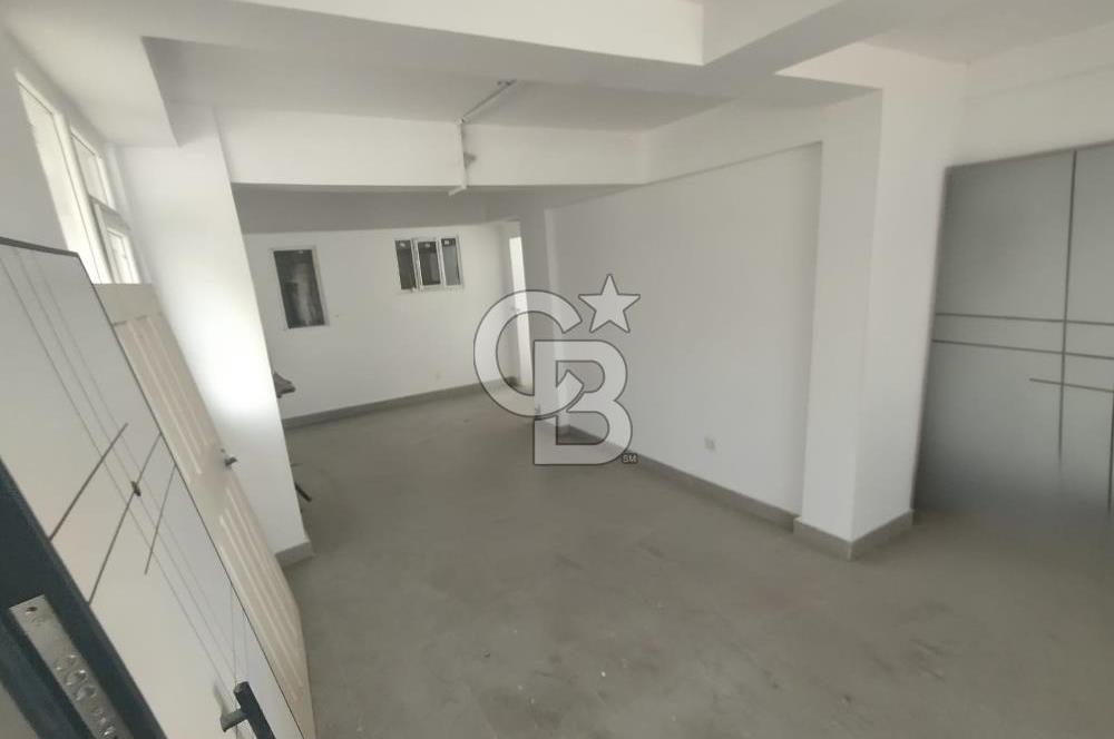 KARLIBAYIR'DA 140M² KİRALIK DÜKKAN