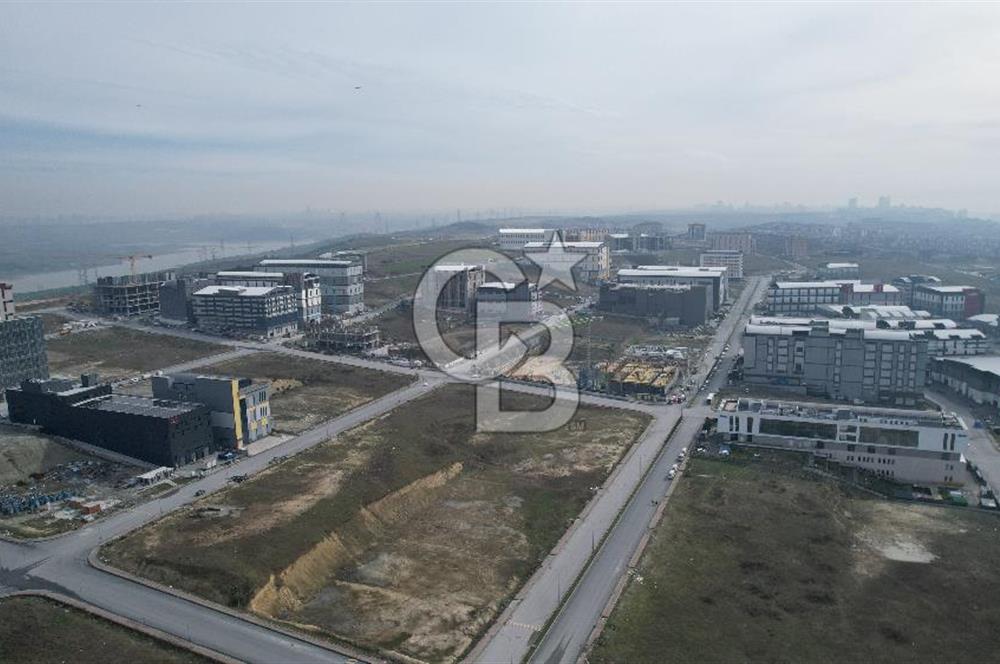 Arnavutköy Deliklikaya Satılık 4.483 M2 Sanayi İmarlı Arsa