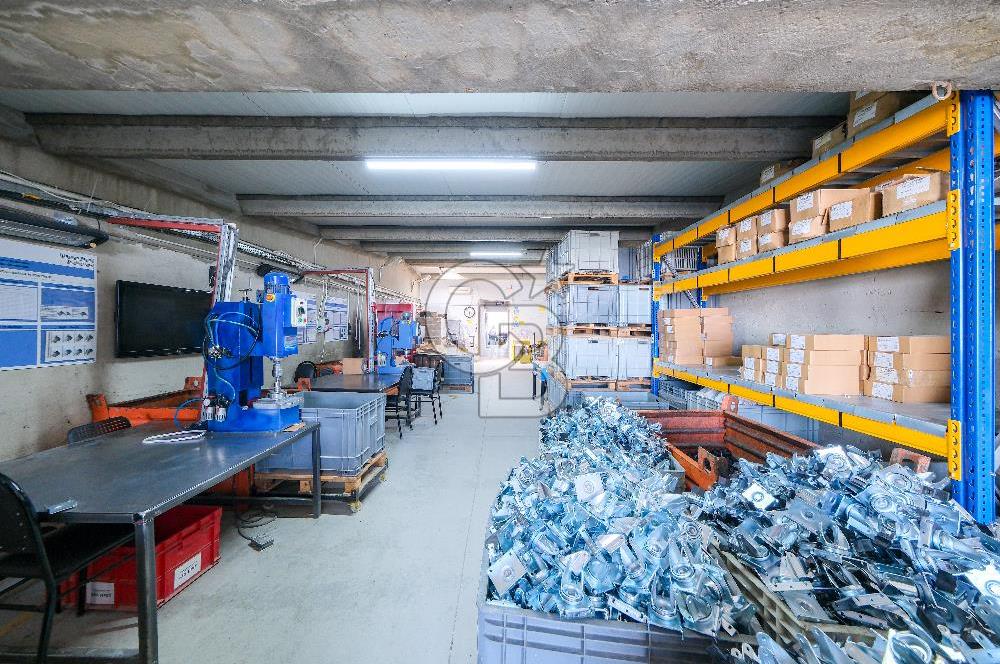 GEBZE GGOSB DA SATILIK 500 M2 İMALATHANE BİNASI