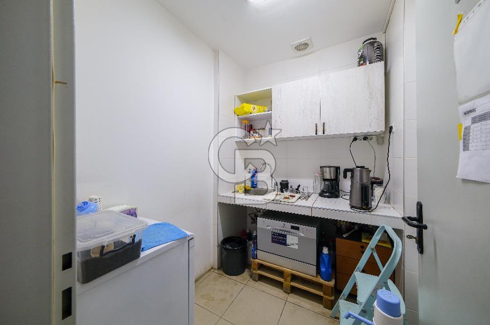 GEBZE GGOSB DA SATILIK 500 M2 İMALATHANE BİNASI