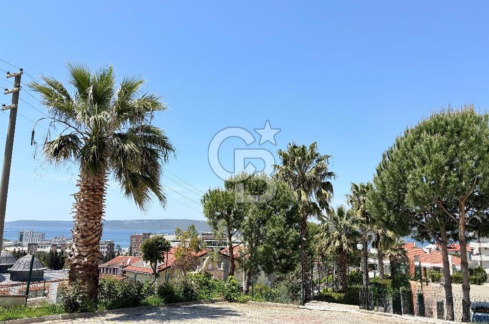 Çanakkale Merkez’de Boğaz Manzaralı 3+1 Satılık Daire