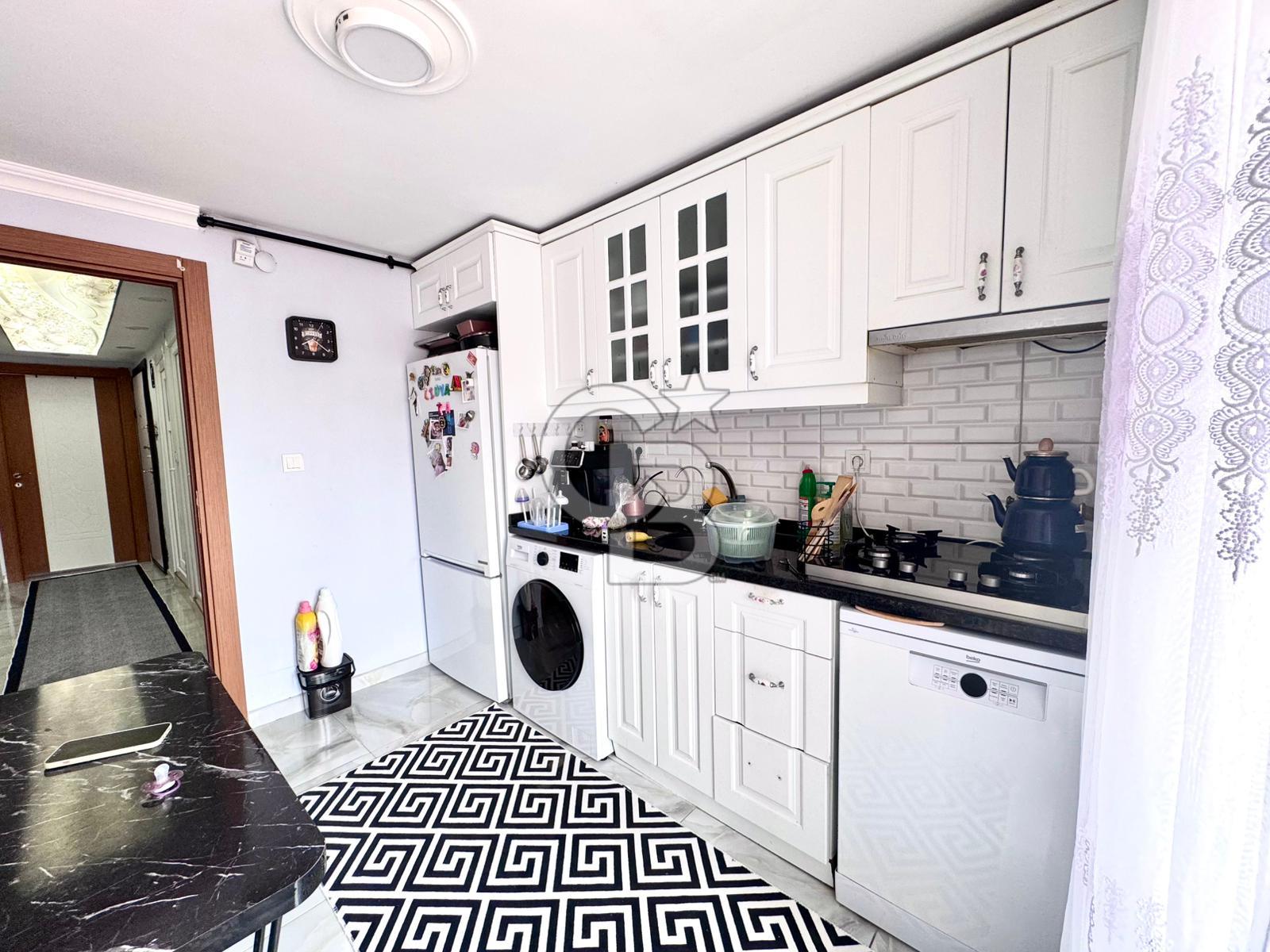 ESENYURT PINAR MAHALLESİ'NDE 2+1 SATILIK DAİRE