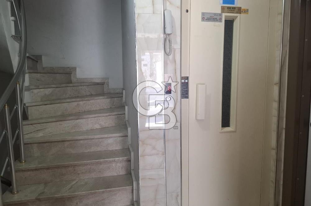 BAHÇEŞEHİR AK BATI AVM YANI ORHAN GAZİDE TEMİZ GİRİŞ KAT 2+1