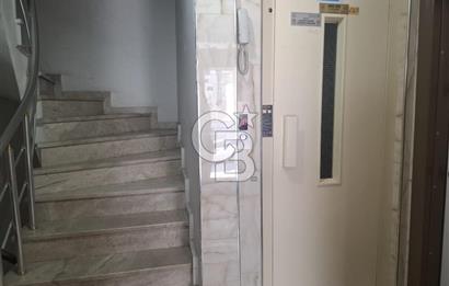 BAHÇEŞEHİR AK BATI AVM YANI ORHAN GAZİDE TEMİZ GİRİŞ KAT 2+1