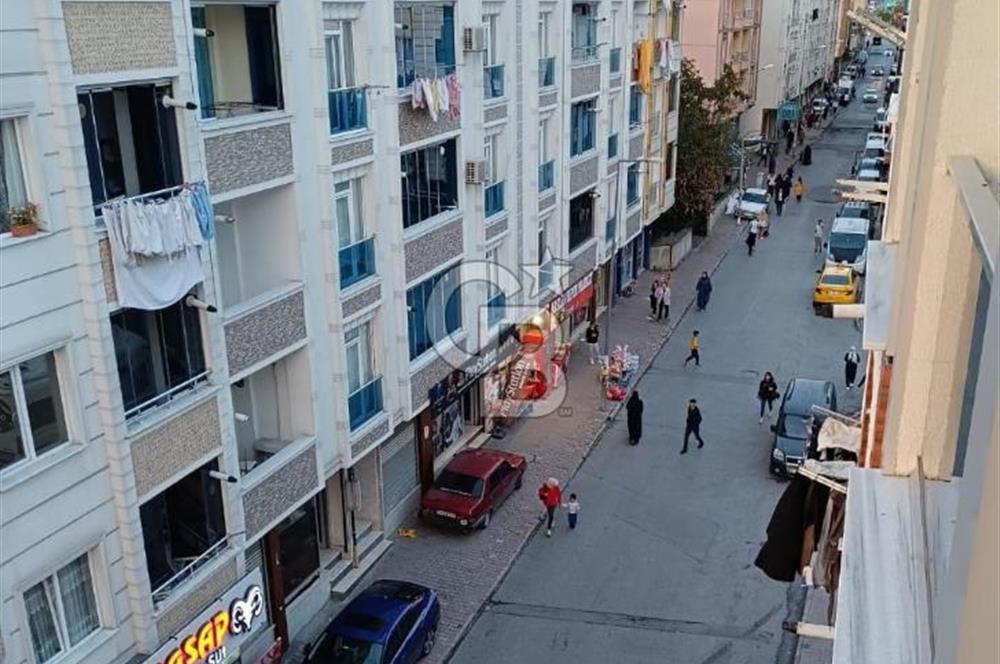 BAHÇEŞEHİR ORHAN GAZİ MAHALLESİ MERKEZİ LOKASYONDA SATILIK 2+1