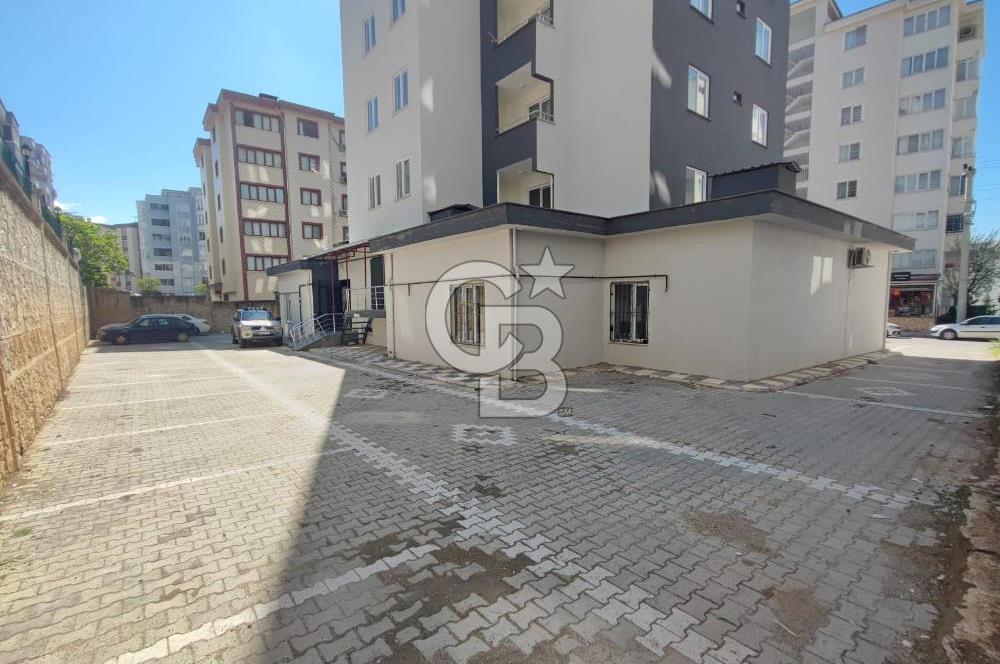 Onikişubat Hürriyet Mahallesinde Satılık 2+1 Daire