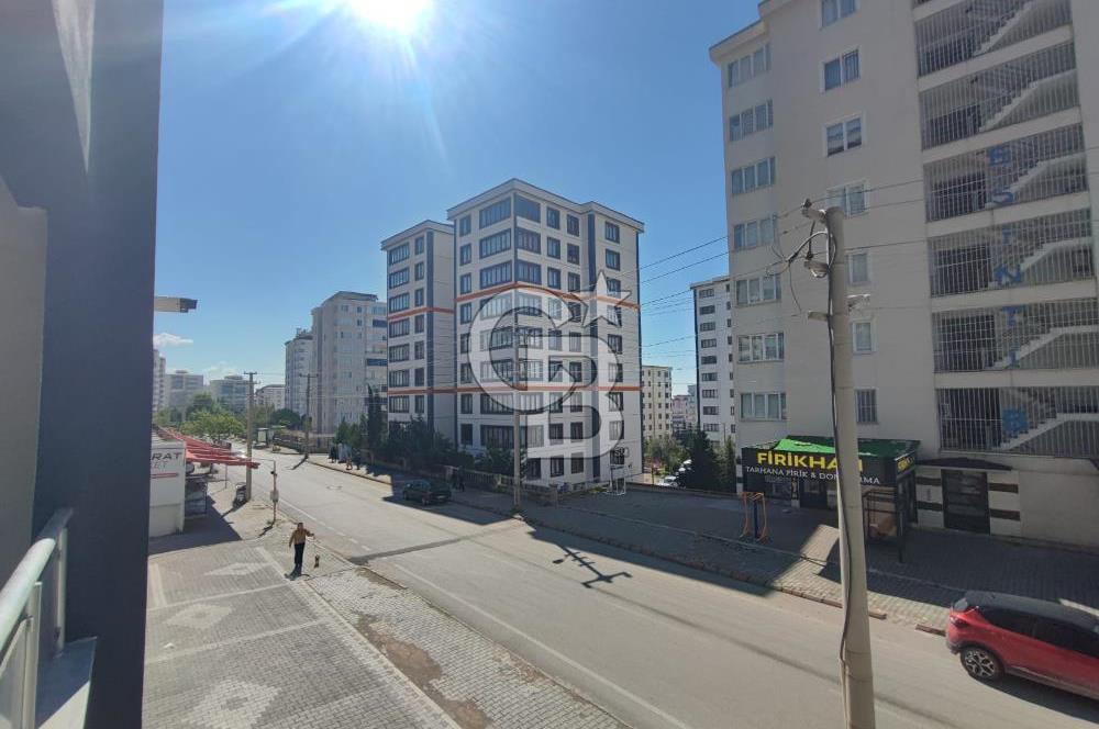 Onikişubat Hürriyet Mahallesinde Satılık 2+1 Daire