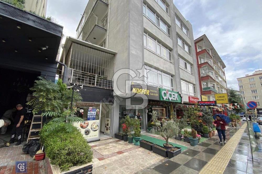 Esat Caddesi Üzerinde KİRALIK Dükkan