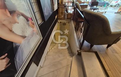 İZMİT İNÖNÜ CADDESİ ÜZERİNDE ÖZEL DEKORLU 160 M2 SATILIK DÜKKAN