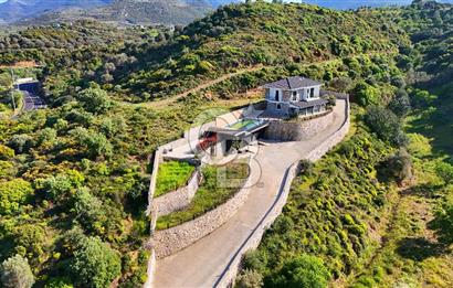 Datça’da Nadir Bulunan Özel Yaşam Alanı – Panoramik Deniz Manzarası ve Mutlak Mahremiyet*
