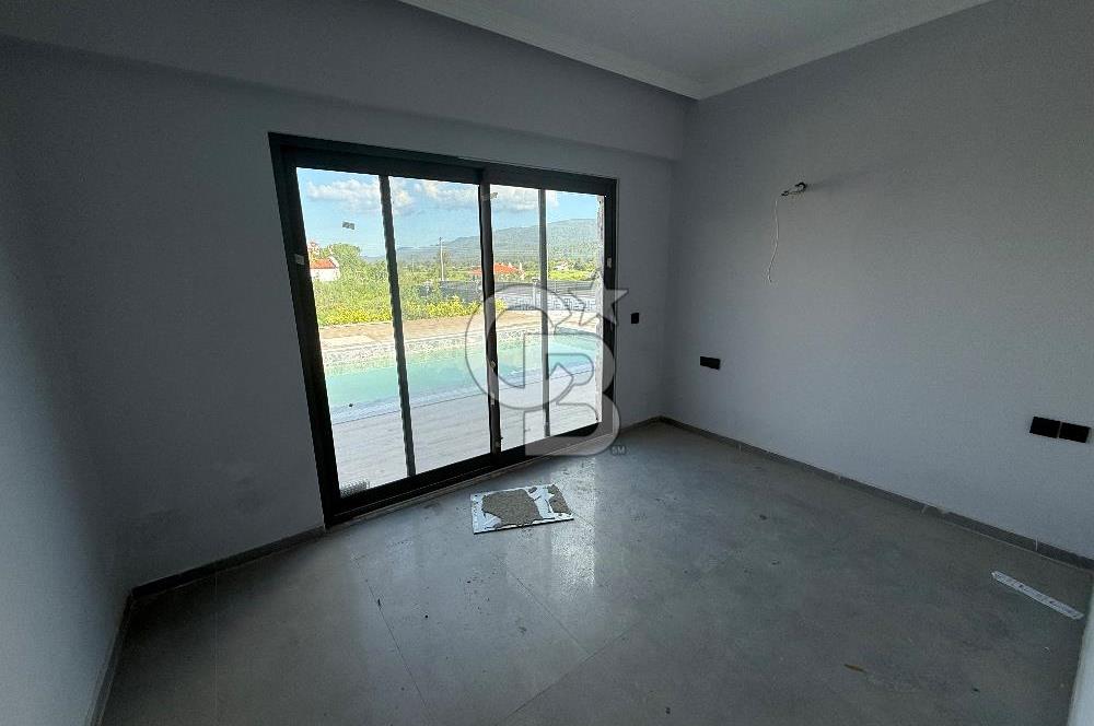 MUĞLA ULA GÖKOVA DA SATILIK VİLLA!