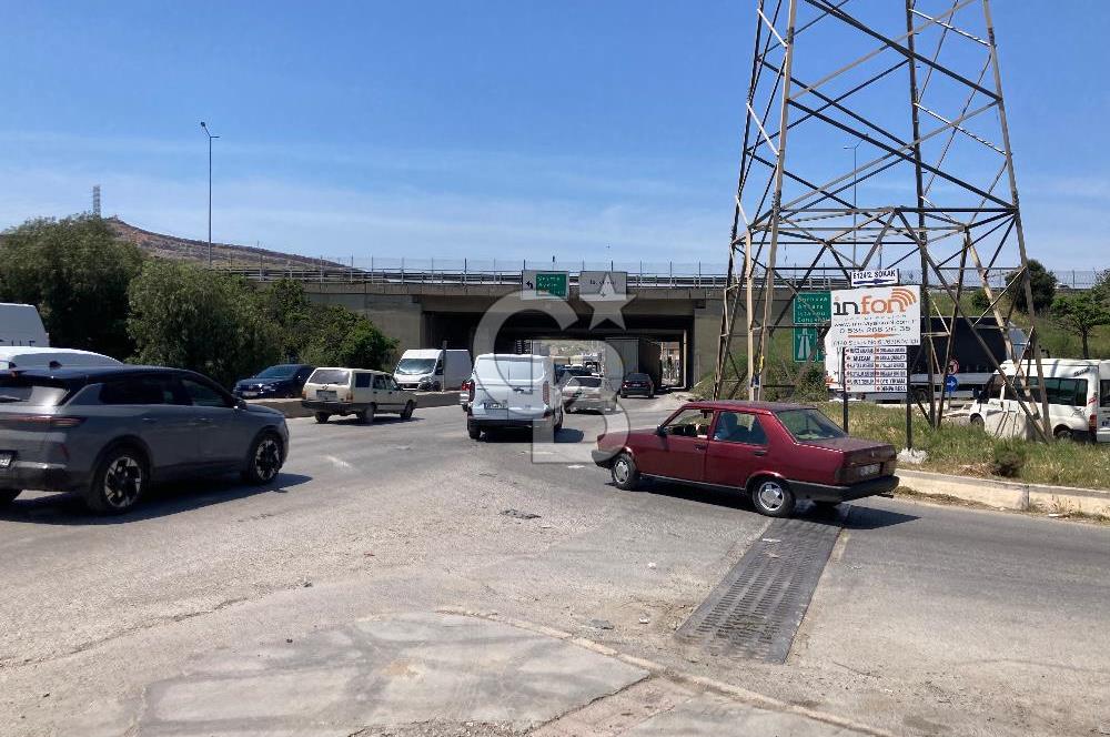 Yüksek Yaya Trafikli Cadde Üzeri Kiralık İş Yeri