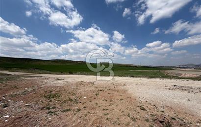 KUSUNLARIN EN GÜZEL BÖLGESİN DE SATILIK 500 M2 ARSA