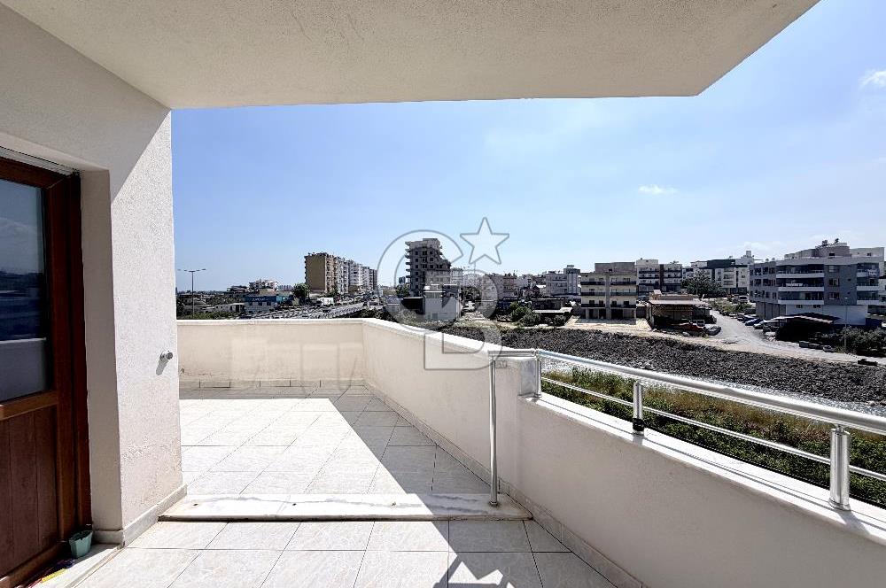 MERSİN ÇEŞMELİ’DE SATILIK ÖZEL TERASLI 3+1 DAİRE