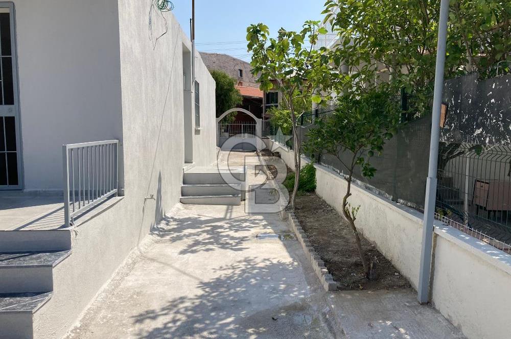 Bornova Atatürk Mahallesinde 2+1 Kiralık Müstakil Ev