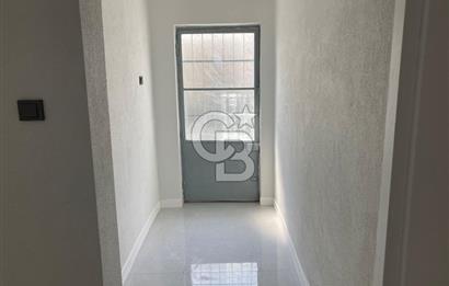 Bornova Atatürk Mahallesinde 2+1 Kiralık Müstakil Ev