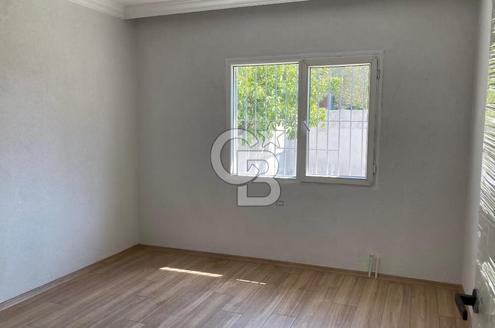 Bornova Atatürk Mahallesinde 2+1 Kiralık Müstakil Ev