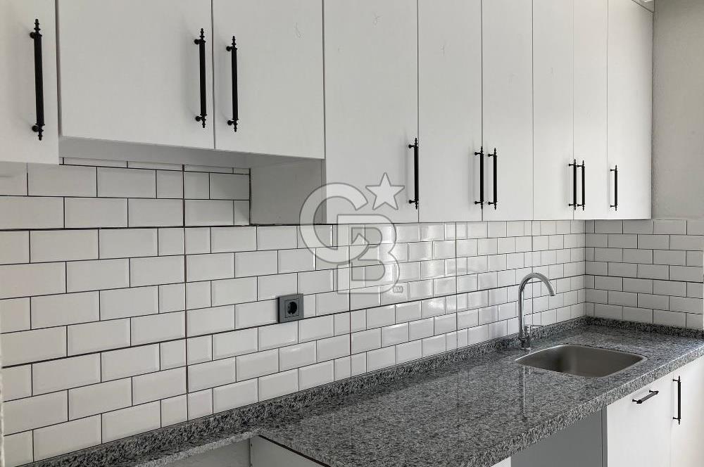 Bornova Atatürk Mahallesinde 2+1 Kiralık Müstakil Ev