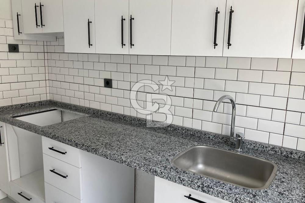 Bornova Atatürk Mahallesinde 2+1 Kiralık Müstakil Ev