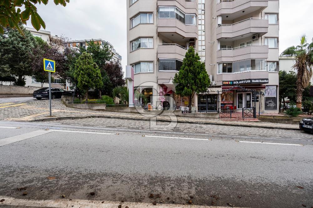 GAZİ CADDESİNE CEPHELİ İŞLEK KONUMDA SATILIK 50m2 DÜKKAN