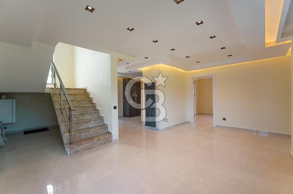 Türkobada Havuzlu Lüks Villa | Müstakil & Güvenlikli