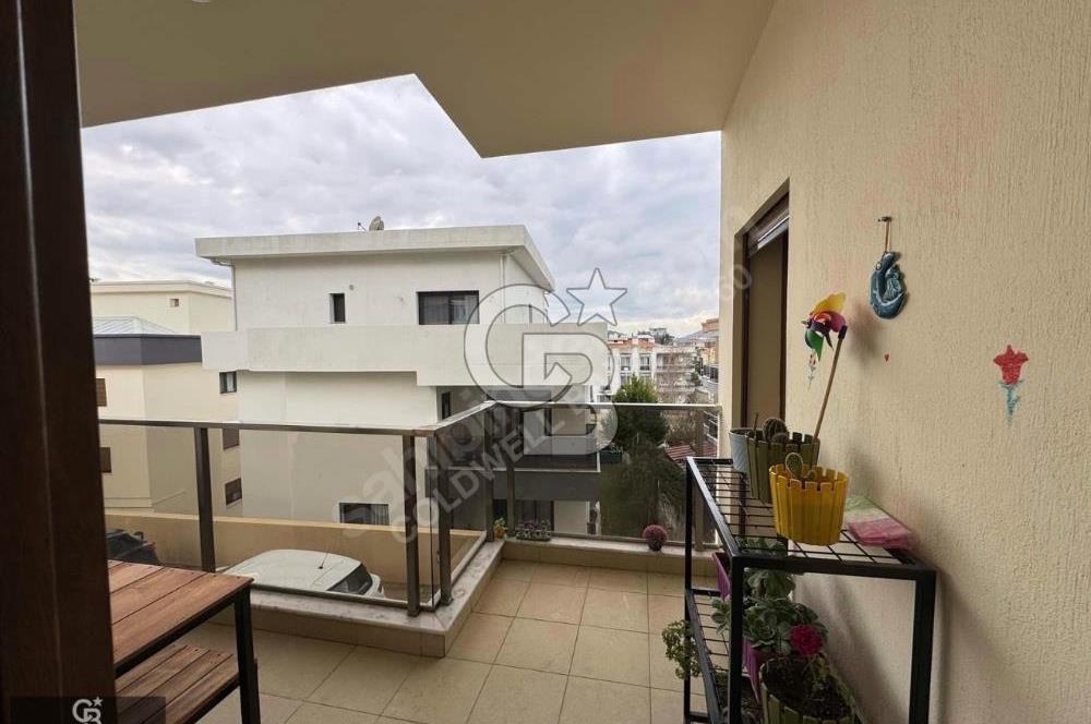 İzmir’in gözde bölgelerinden Güzelbahçe Yelki’de, modern ve konforlu bir yaşam alanı sizleri bekliyor!