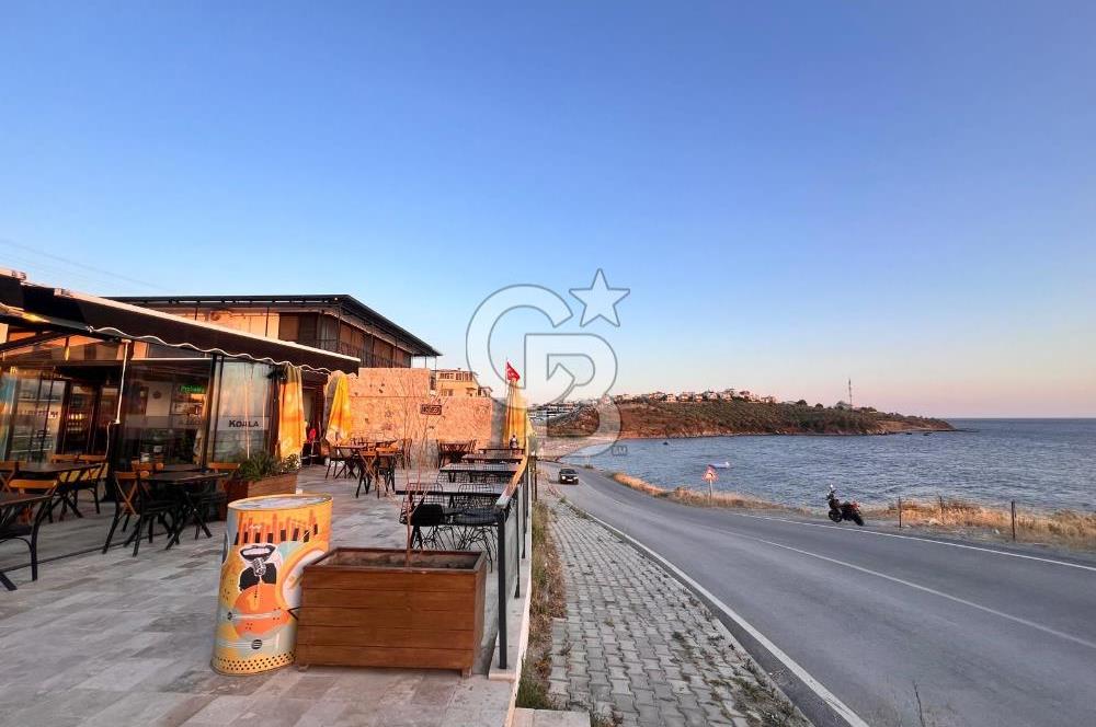 Akarca’da Eşi Benzeri Yok: Denize Sıfır +Geniş ön Kullanımlı Ticari Mülk!