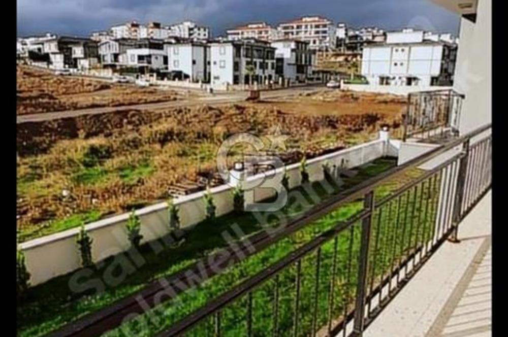 Seferihisar Merkezde Satılık 2+1 Doğalgazlı Daire