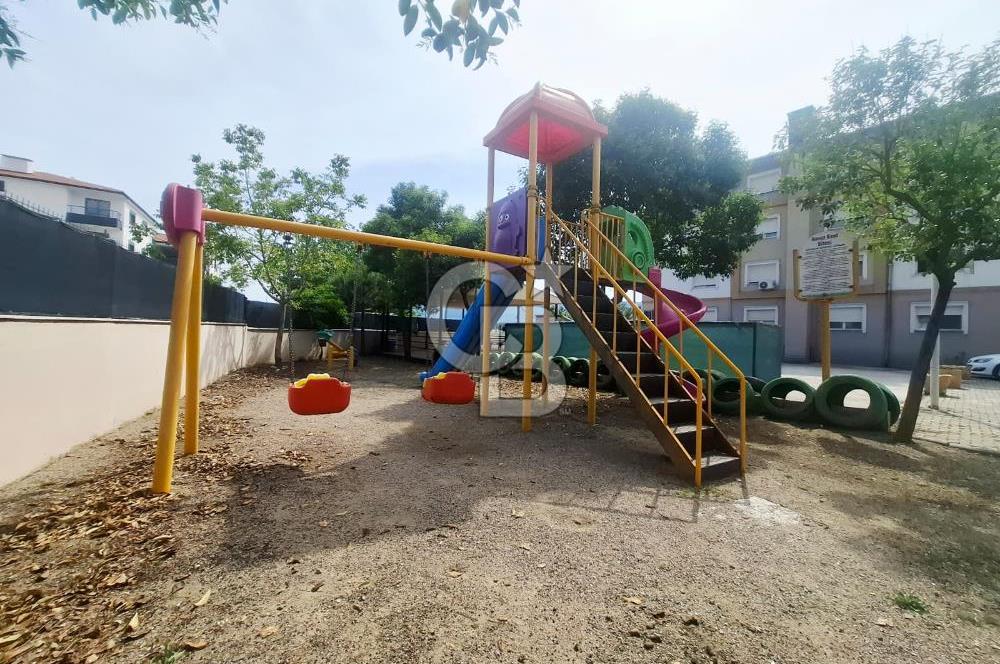 Torbalı Muratbey Mahallesinde Site İçerisinde Satılık 3+1 Daire