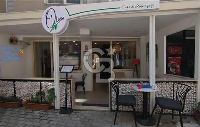 Bostanlı Merkez'de Devirli Kiralık Dükkan 