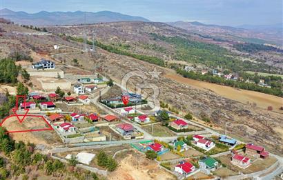 TAYİN NEDENİYLE ACİL UYGUN FİYAT'LA İMARLI GÖL MANZARALI ARSA