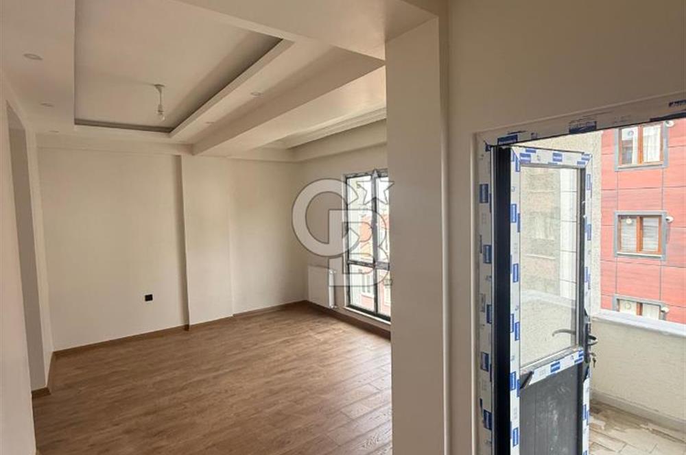 TAŞOLUK DA 2+1 OTOPARKLI BALKONLU GİYİNME ODALI DAİRE