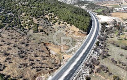 Serinhisar Cumhuriyet Mah. Ana Yola Sıfır 9.264 m² Satılık Bağ