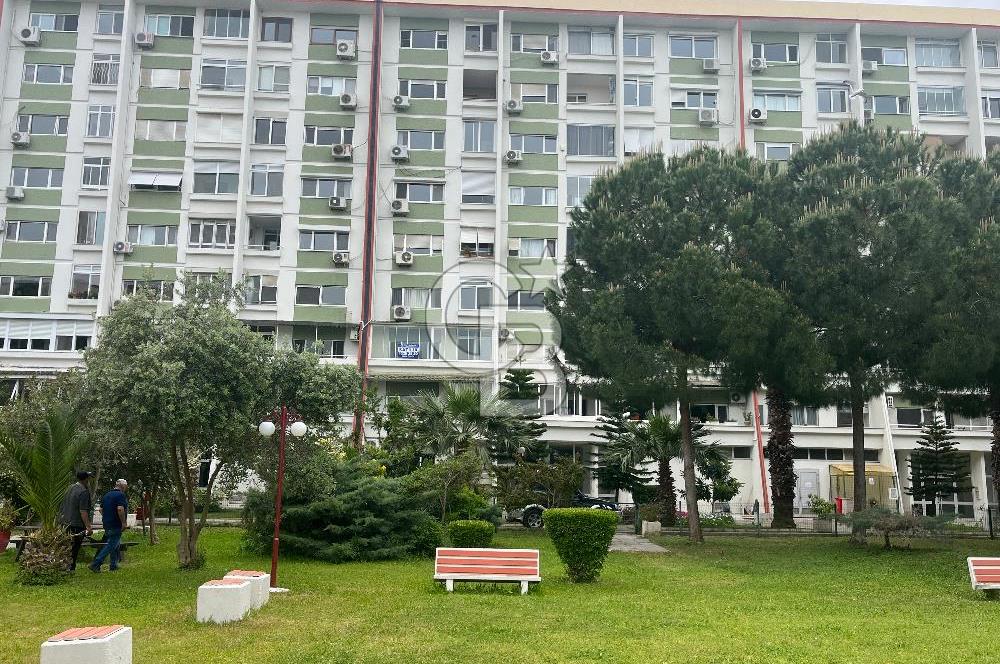 Atakent Efes Bloklarında Satılık Bakımlı 3+1 Daire