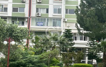 Atakent Efes Bloklarında Satılık Bakımlı 3+1 Daire