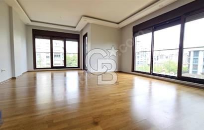 Suadiye'de Yeni Binada 100 m2 Net 3+1 Kiralık Fırsat Daire