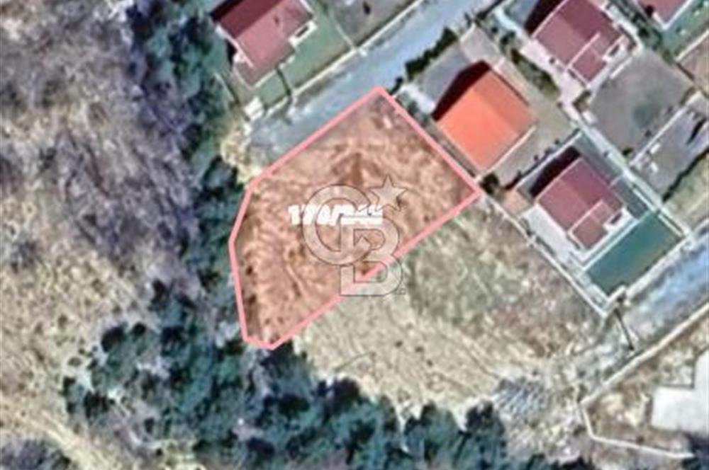 TAYİN NEDENİYLE ACİL UYGUN FİYAT'LA İMARLI GÖL MANZARALI ARSA