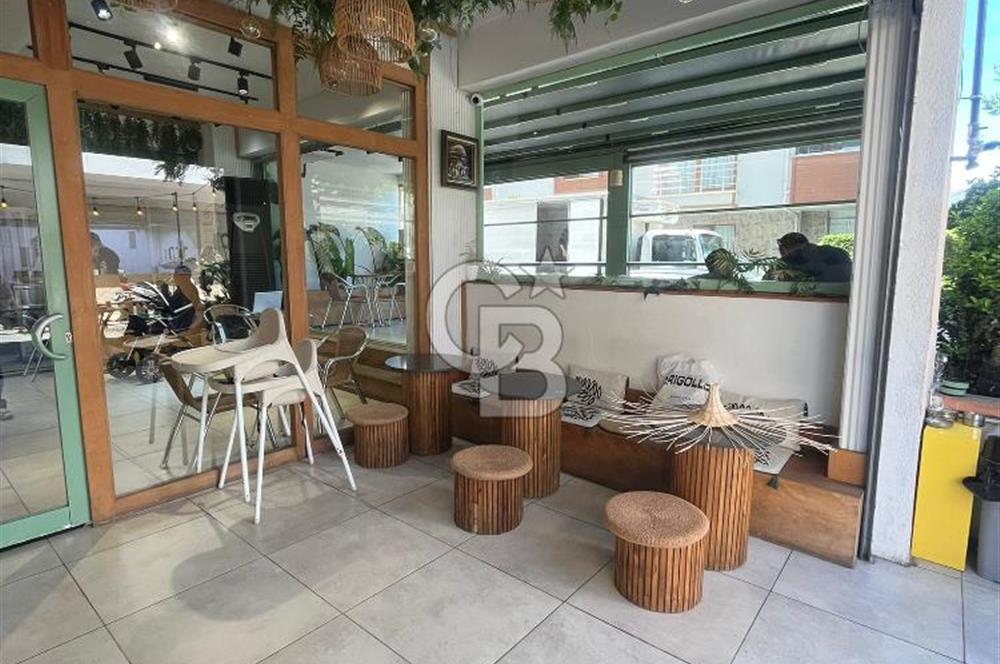 Akyazı Mahallesi’nde Denize 100 m Mesafede 100 m² Satılık İş Yeri