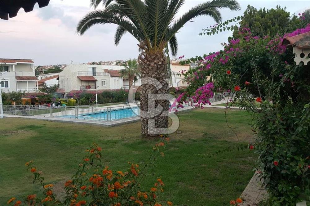 ÇEŞME DALYAN DENİZ MANZARALI SATILIK VİLLA