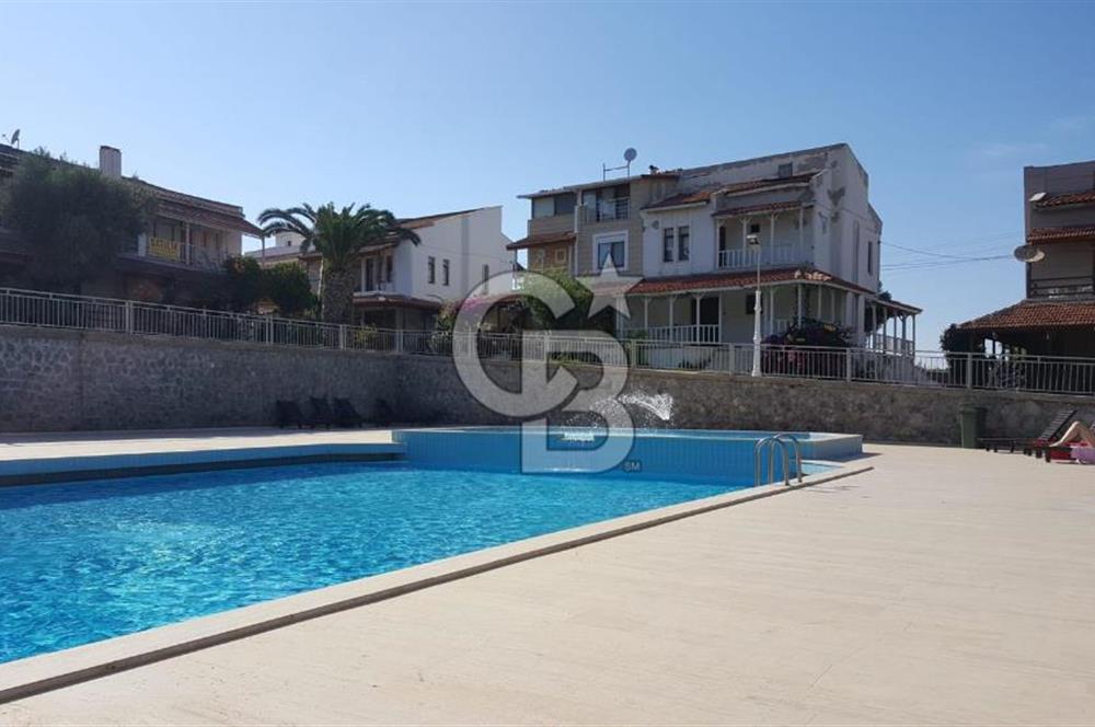ÇEŞME DALYAN DENİZ MANZARALI SATILIK VİLLA