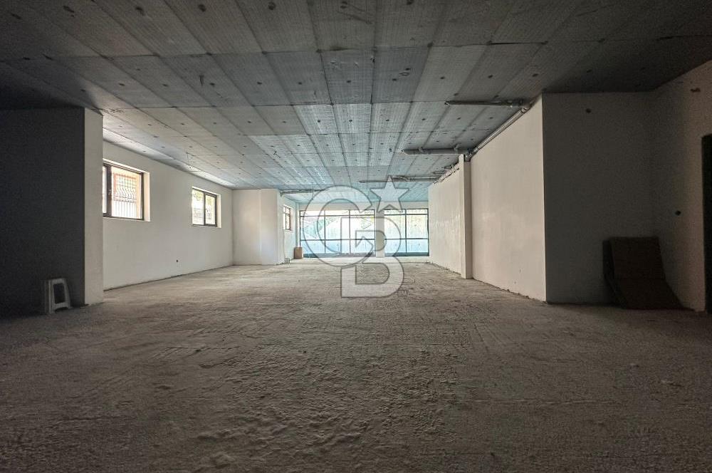 Market, Showroom, Kurumsal Firmalara Uygun 600M2 Kiralık Dükkan