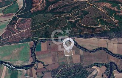 Karacabey Çeşnigir'de Yatırımlık 4.300 m² Tarla