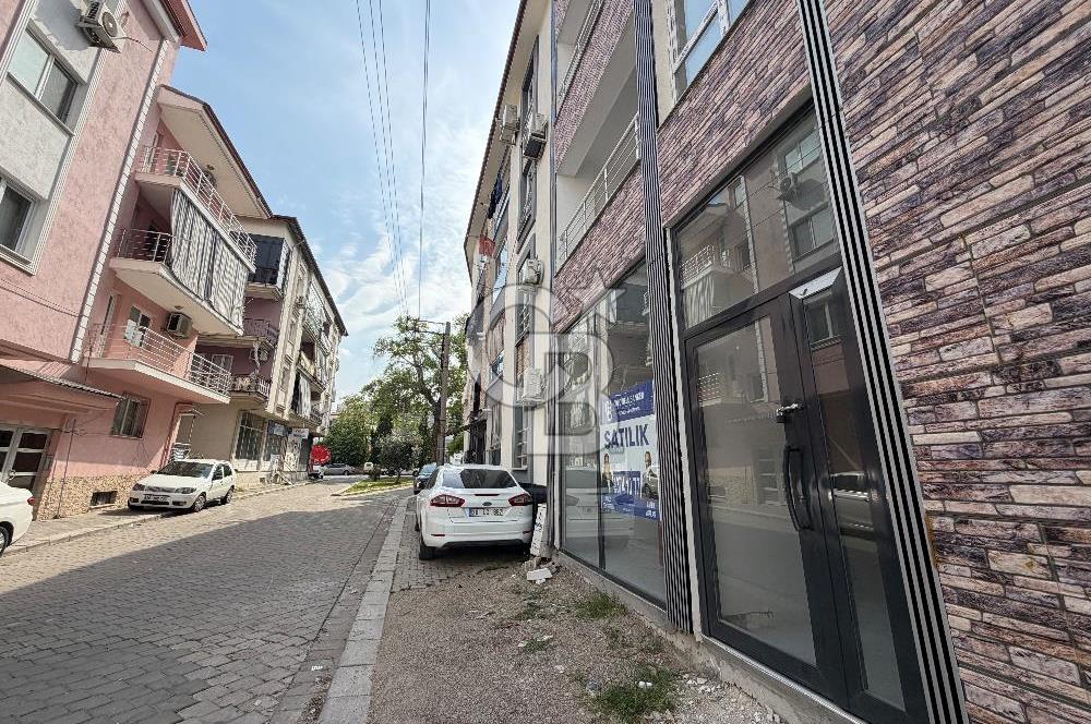Topraklık’ta satılık İş Yeri