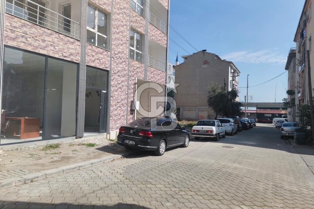 Topraklık’ta satılık İş Yeri