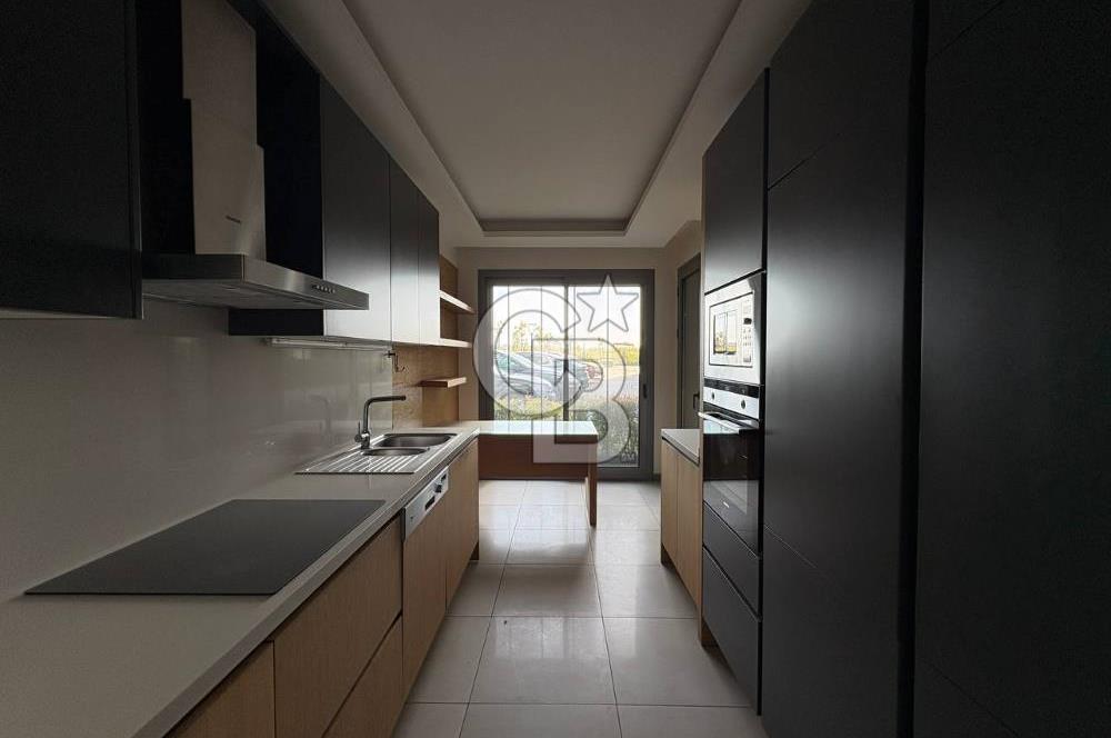 Ataşehir Modernde Büyük Tip Satılık 2+1 Daire