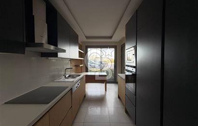 Ataşehir Modernde Büyük Tip Satılık 2+1 Daire